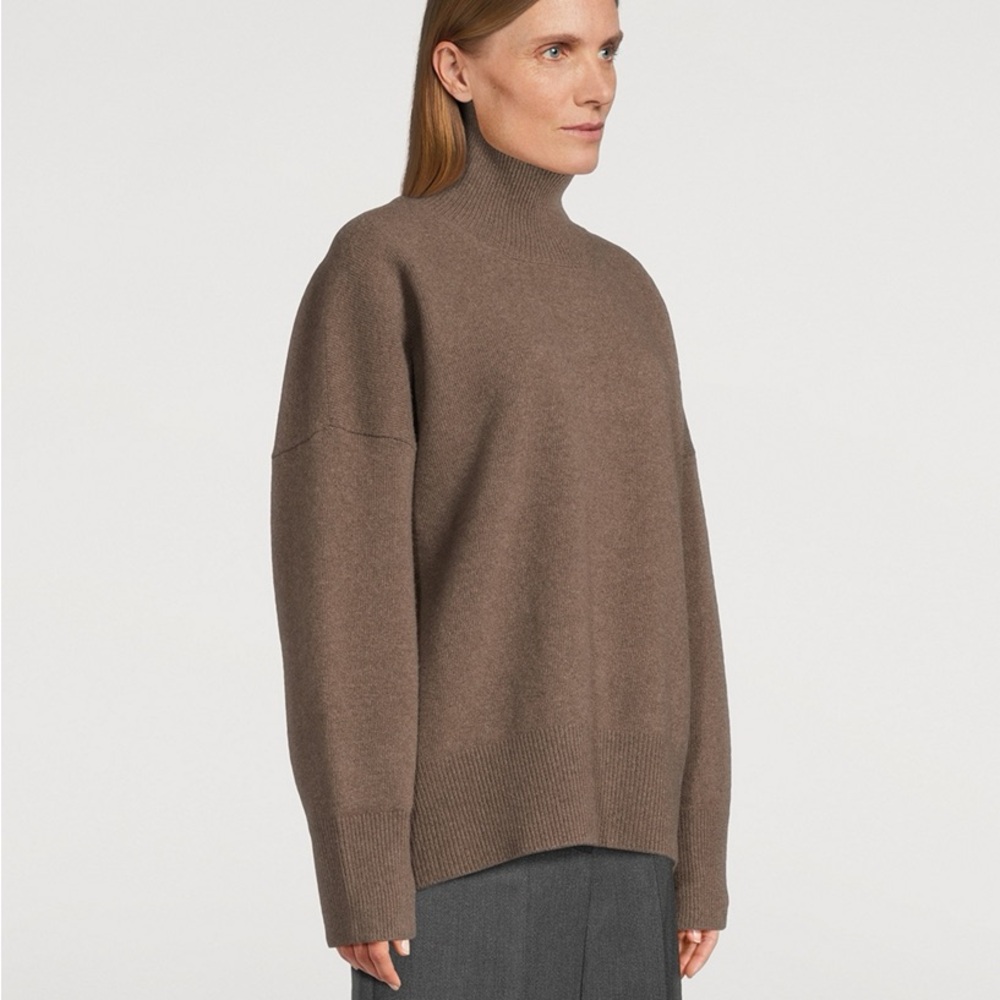 ROHE Wool Brown Turtleneck Sweater